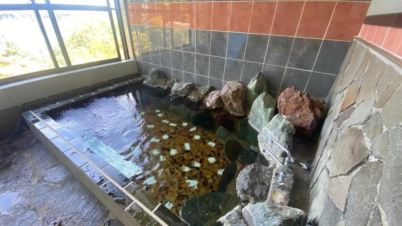 Mcarthur Heights Hotel Miura