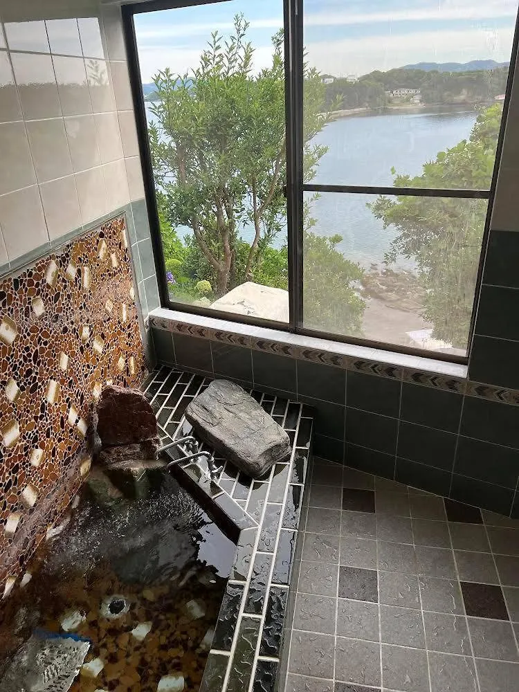 Mcarthur Heights Hotel Miura